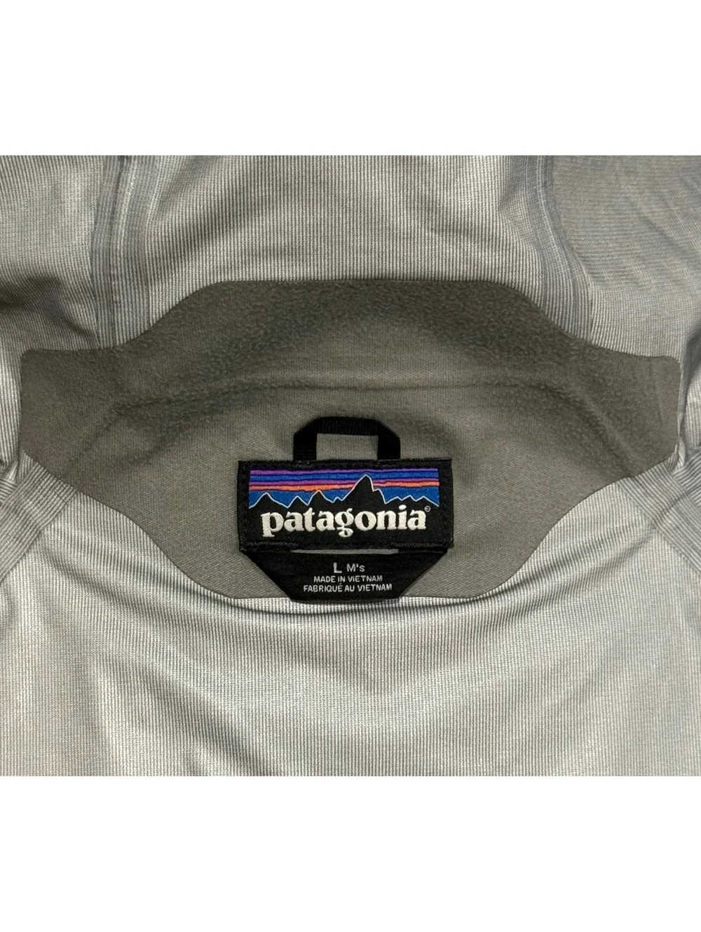 Patagonia Men’s Large Torrentshell 3L H2NO Borealis Green Hooded Rain Jacket!